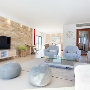 Spacious Balcony Family Apartment Lagos
