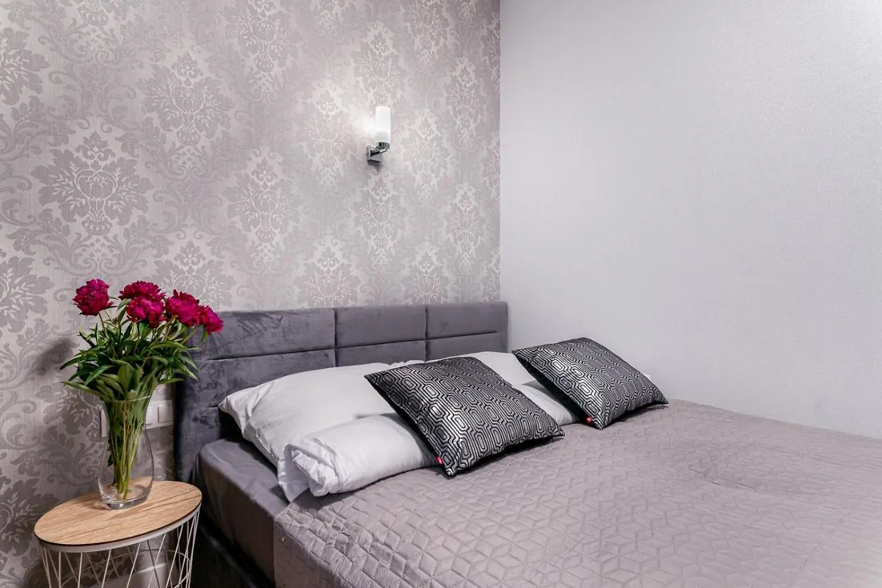 Star4You II Apartments Wroclaw 0*,