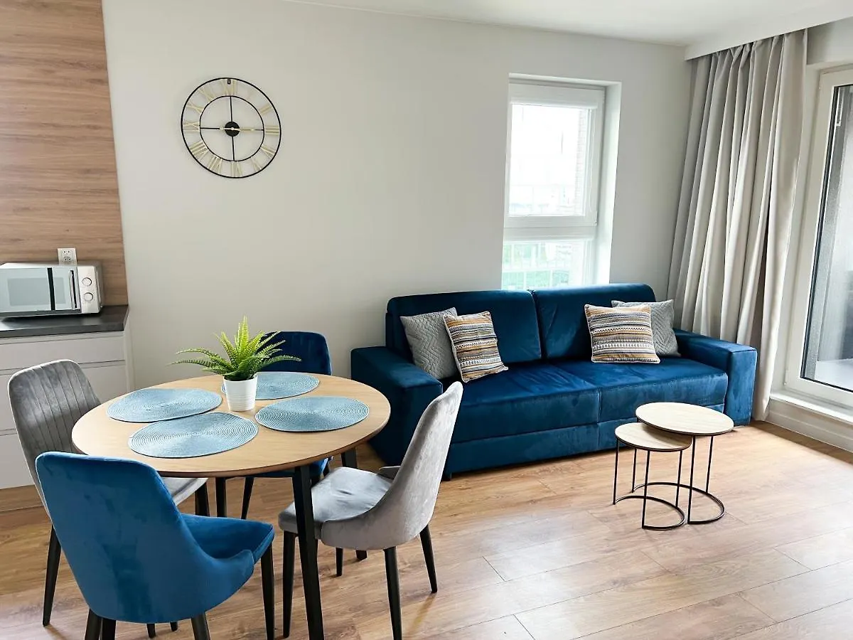 Star4You II Apartments Breslau 0*,